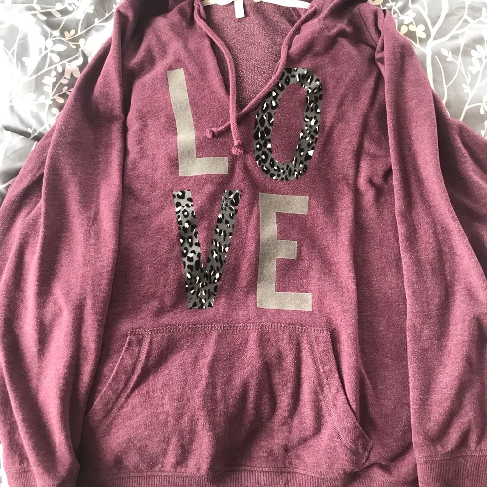 Victoria secret V-neck pullover’s